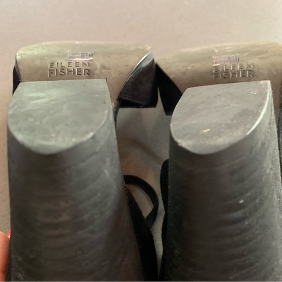 Eileen Fisher sz 10 Tilda Black Suede Rear Zip Stacked Heel Pumps Wedges Straps - Picture 10 of 11